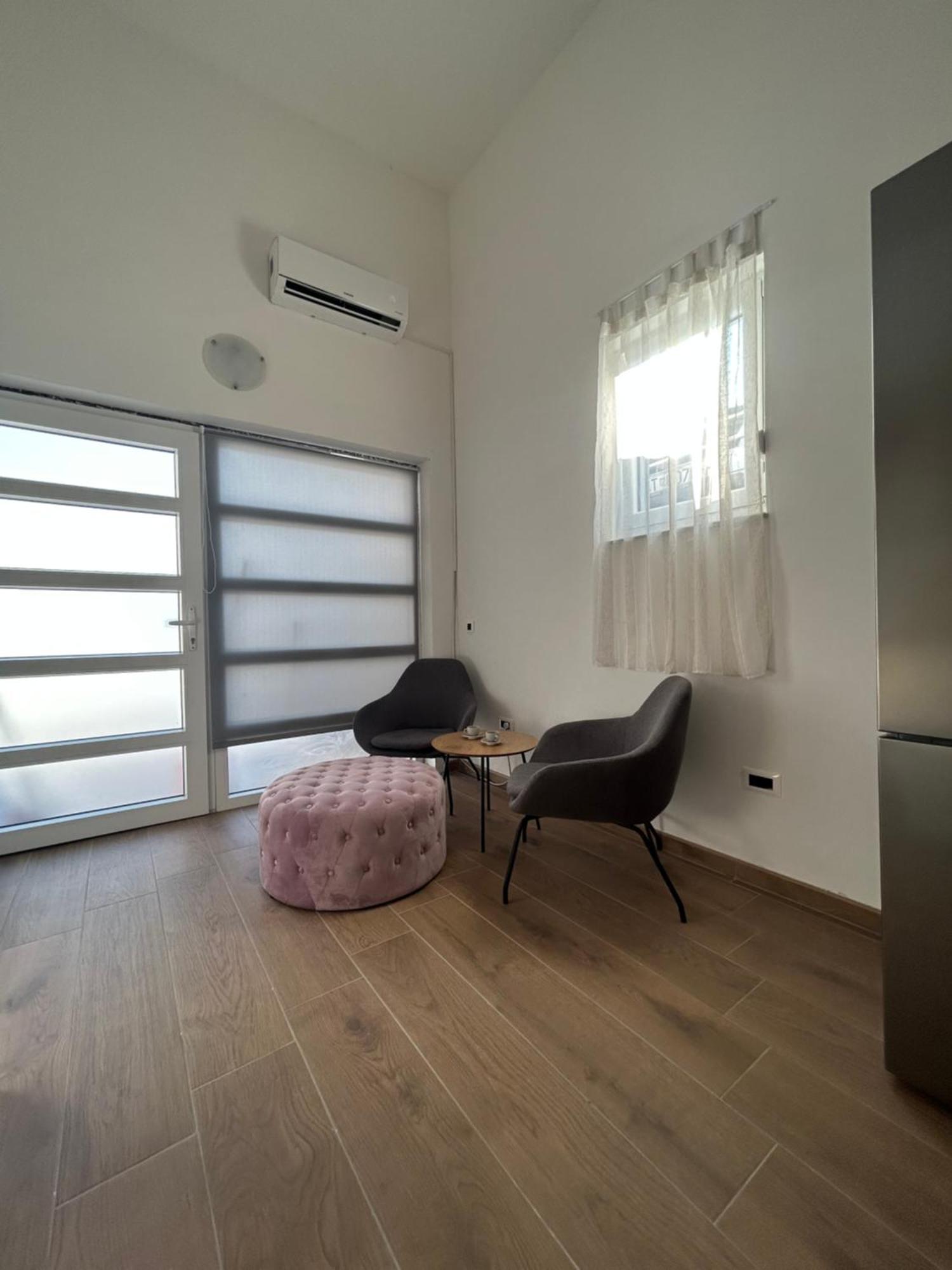 Harmony Suites ボル エクステリア 写真